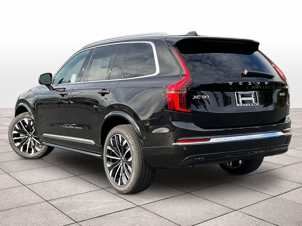 New 2026 Volvo XC90 B5 Plus 7-Seater SUV