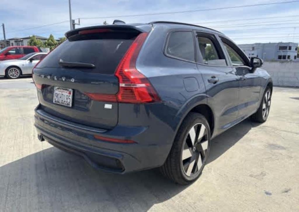 Used 2024 Volvo XC60 Recharge Plug-In Hybrid Plus Dark Theme T8 eAWD PHEV