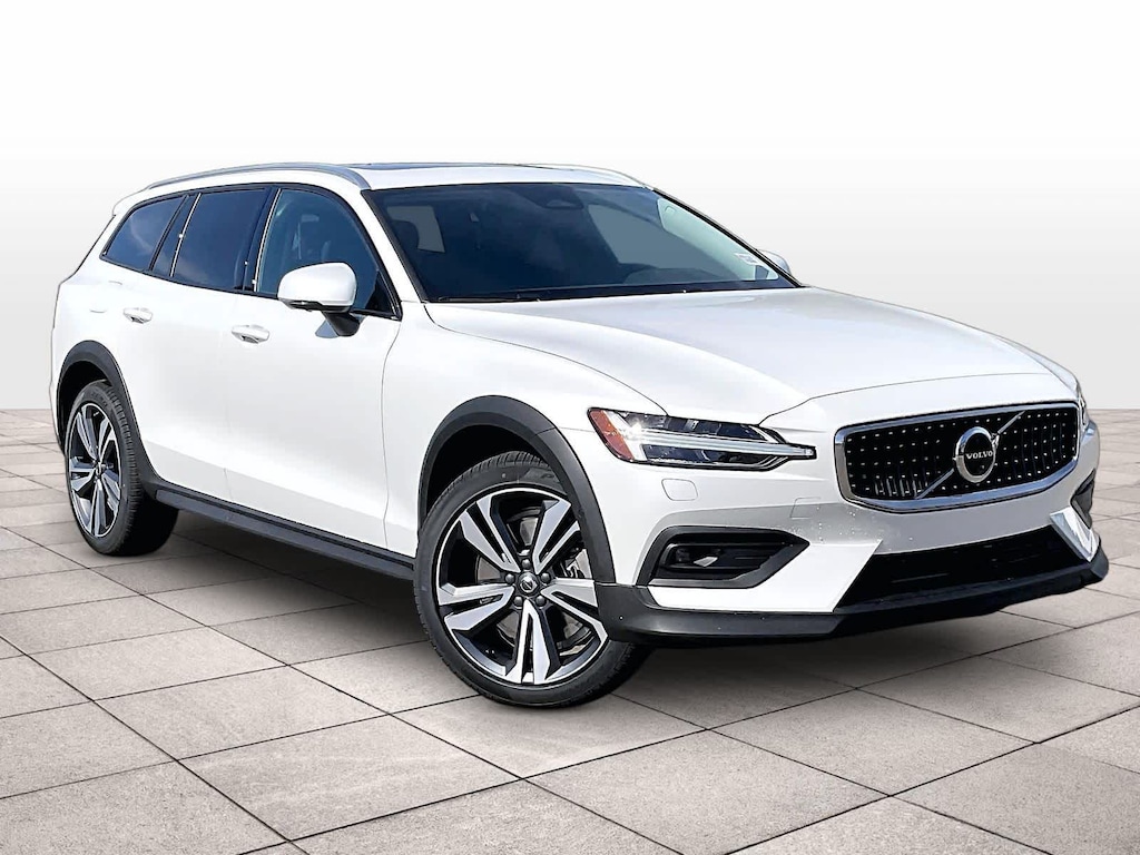 New 2026 Volvo V60 Cross Country B5 Plus Wagon