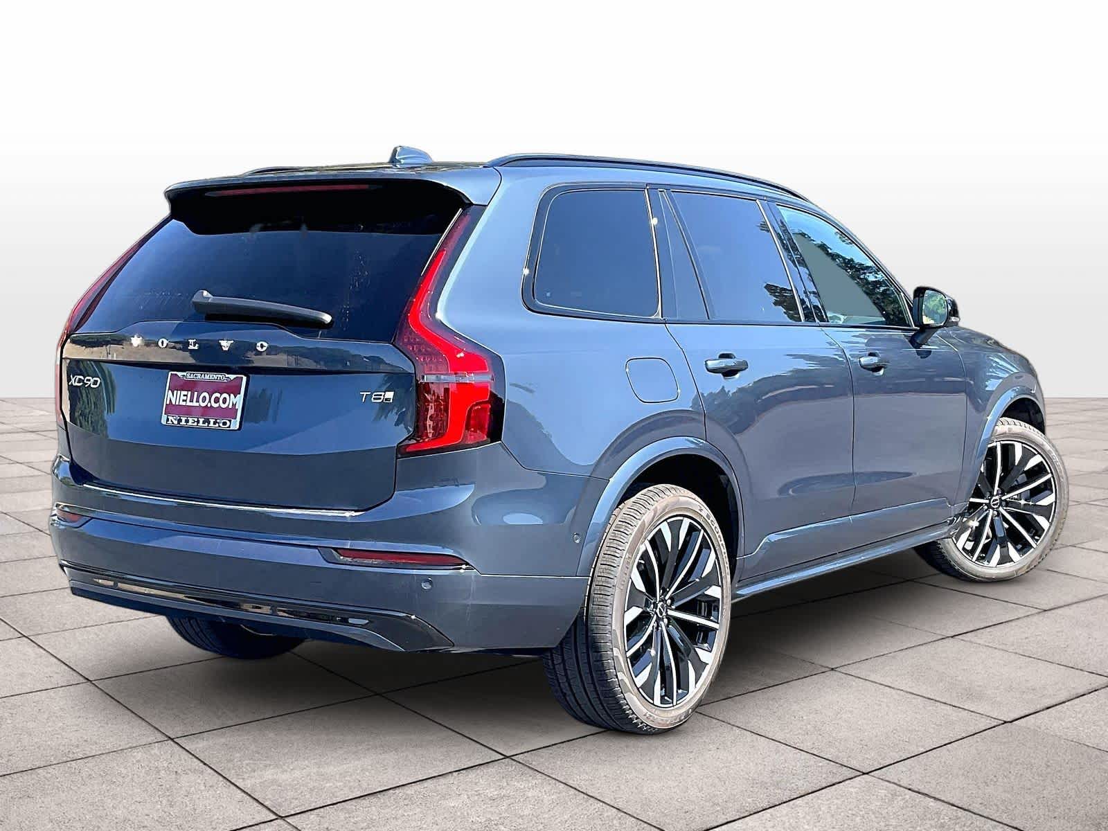 New 2027 Volvo XC90 plug-in hybrid T8 Ultra Dark Theme 7-Seater SUV