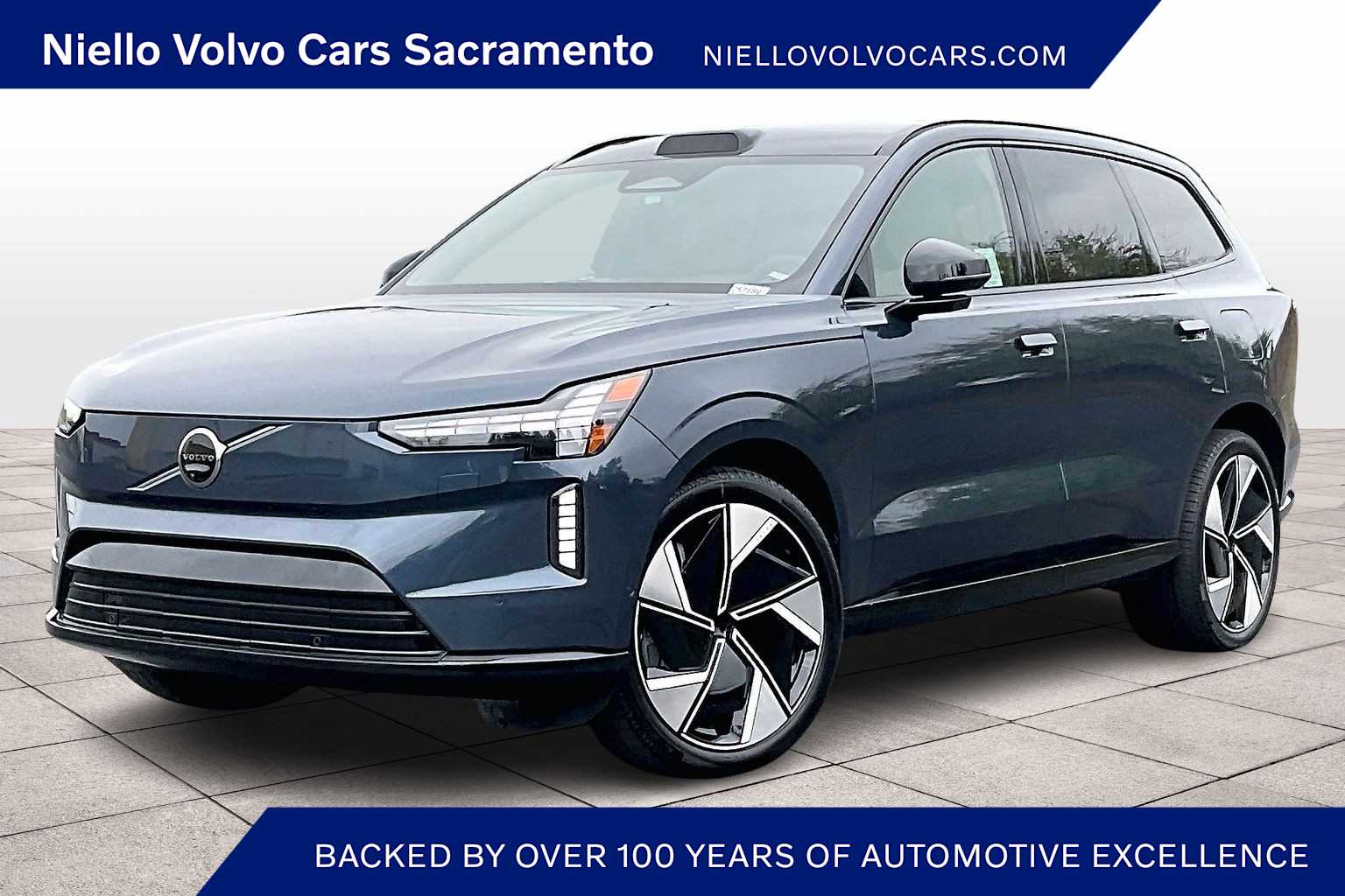 2025 Volvo EX90 Ultra's photo