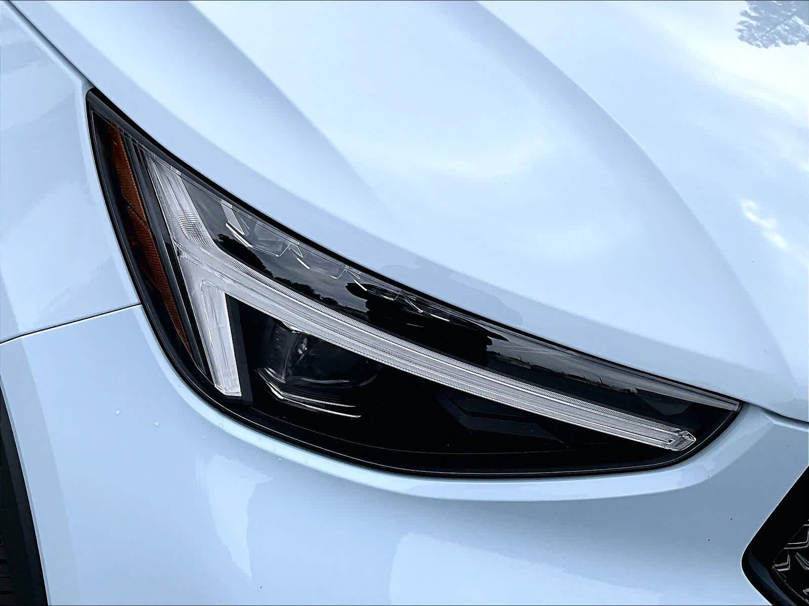 2026 Volvo XC40 Plus - Photo 30