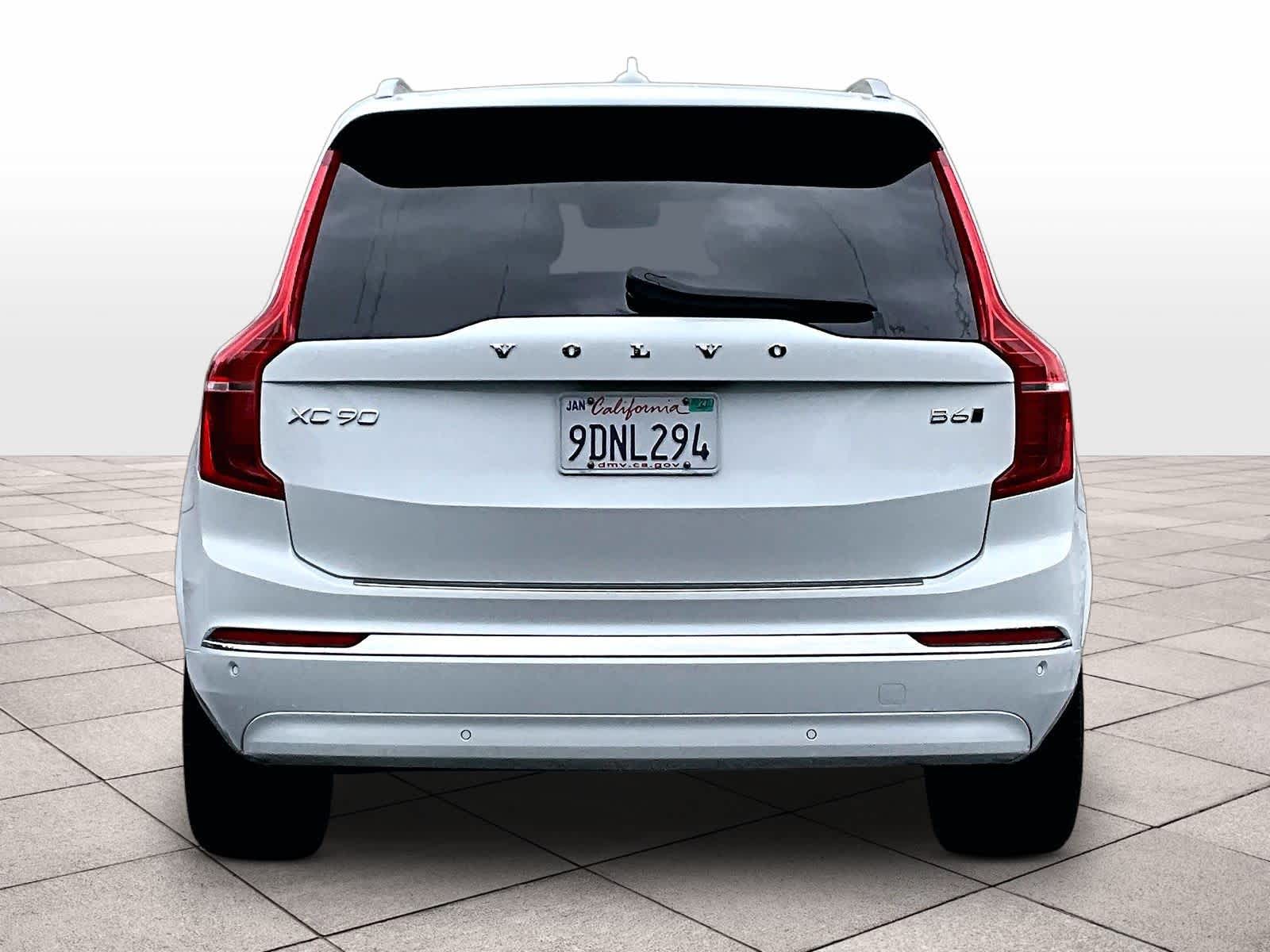 2023 Volvo XC90 Ultimate photo 4