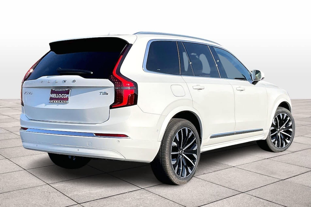 New 2026 Volvo XC90 plug-in hybrid T8 Plus 7-Seater SUV