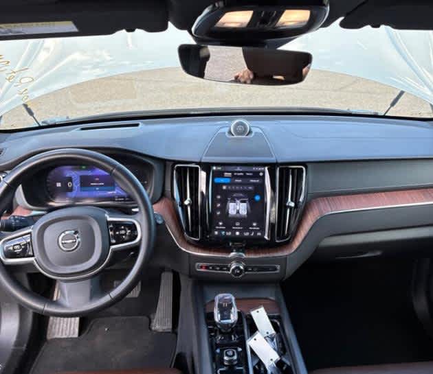 Used 2024 Volvo XC60 Recharge Plug-In Hybrid Ultimate Dark Theme T8 eAWD PHEV