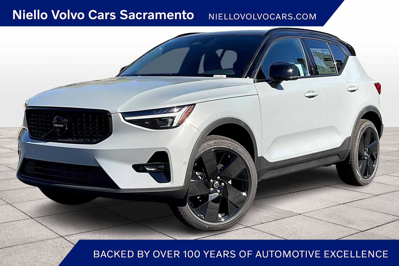 2026 Volvo XC40 Ultra Black Edition's photo