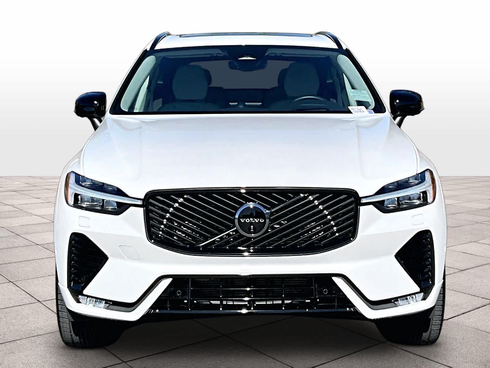 2026 Volvo XC60 Ultra photo 2