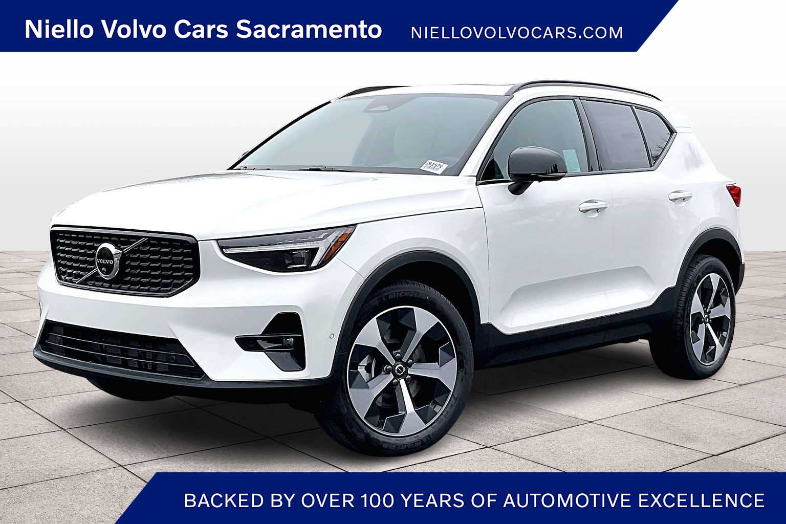 2026 Volvo XC40 Plus's photo