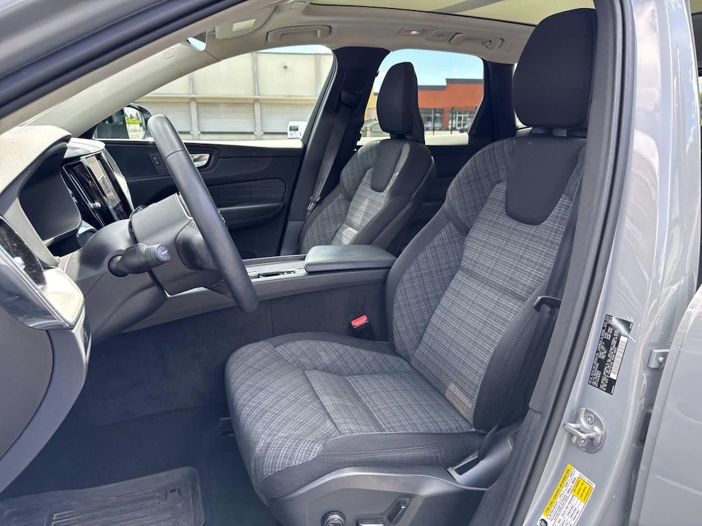 Used 2024 Volvo XC60 Core Dark Theme B5 AWD