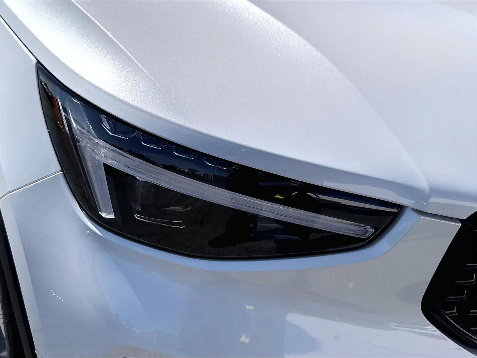 2026 Volvo XC40 Plus - Photo 30