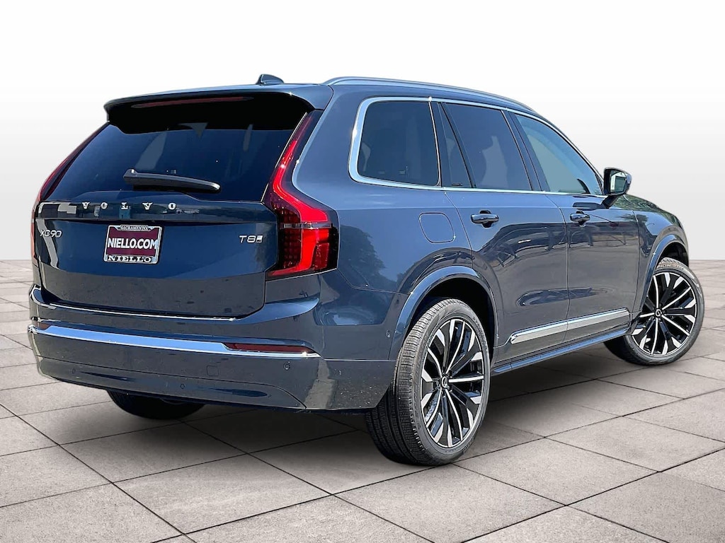 New 2026 Volvo XC90 plug-in hybrid T8 Ultra 7-Seater SUV