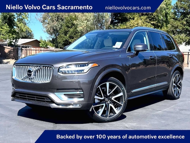 2023 Volvo XC90 Plus B6 AWD 7P
