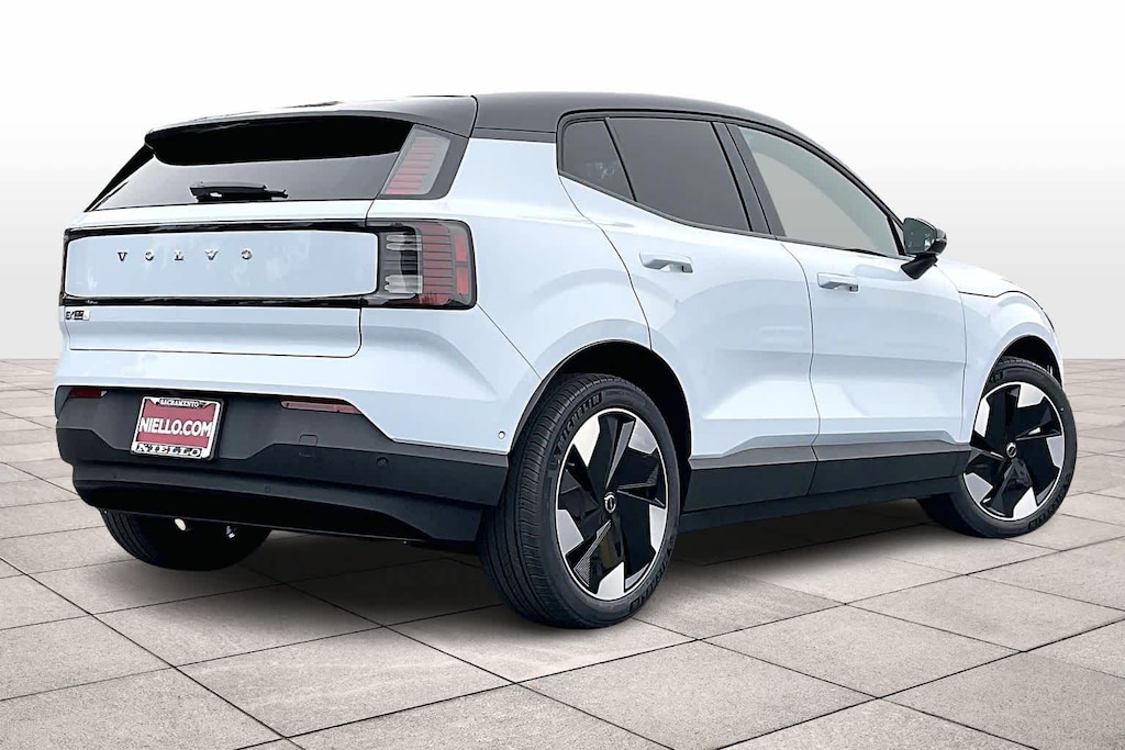 Used 2026 Volvo EX30 Twin Motor Ultra SUV