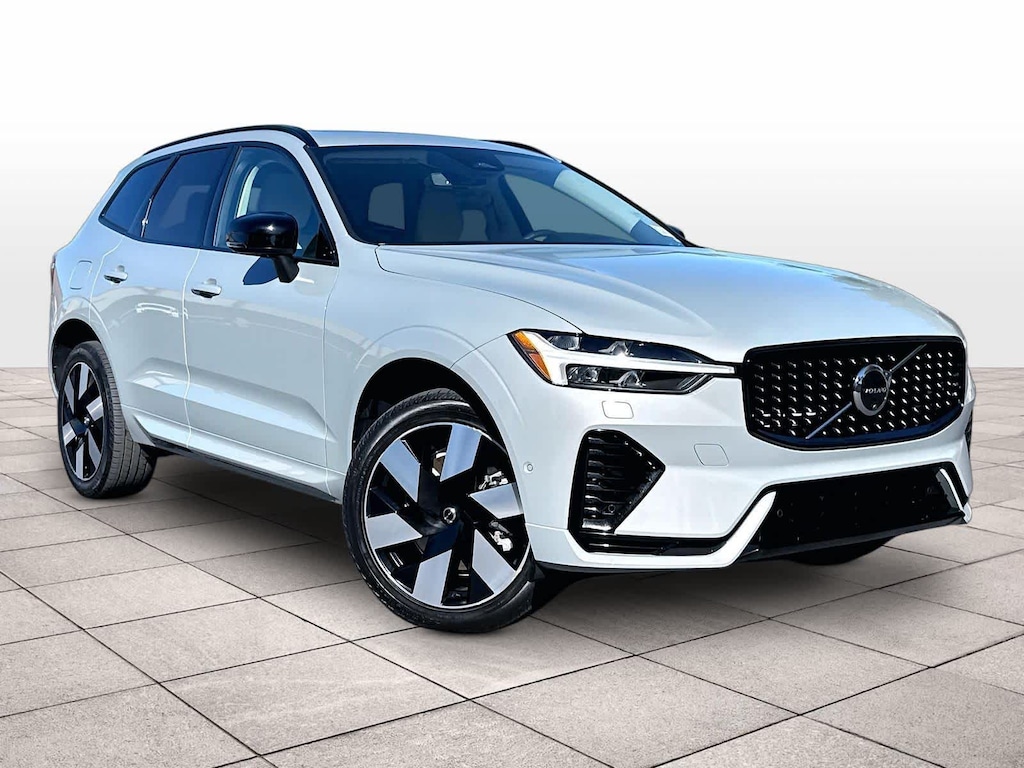 Certified 2025 Volvo XC60 Plug-In Hybrid Plus T8 AWD