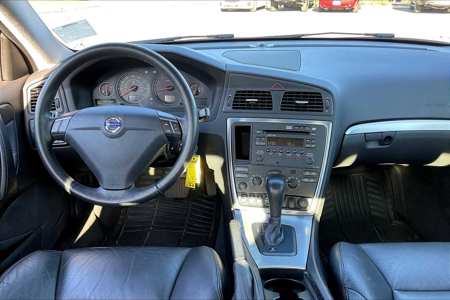 2009 Volvo S60 2.5T AWD photo 2