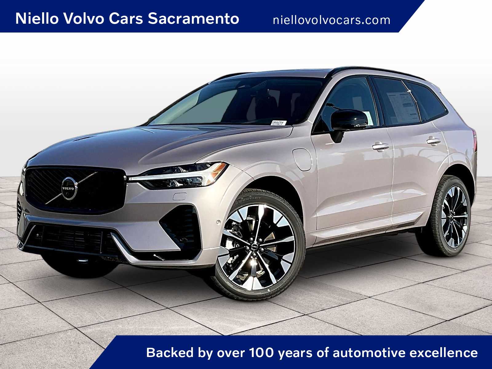 2026 Volvo XC60 T8 Plus Dark AWD's photo
