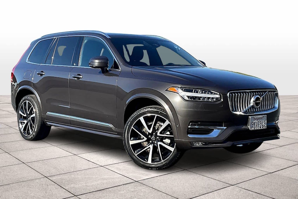 Certified 2023 Volvo XC90 Plus B5 AWD 7P