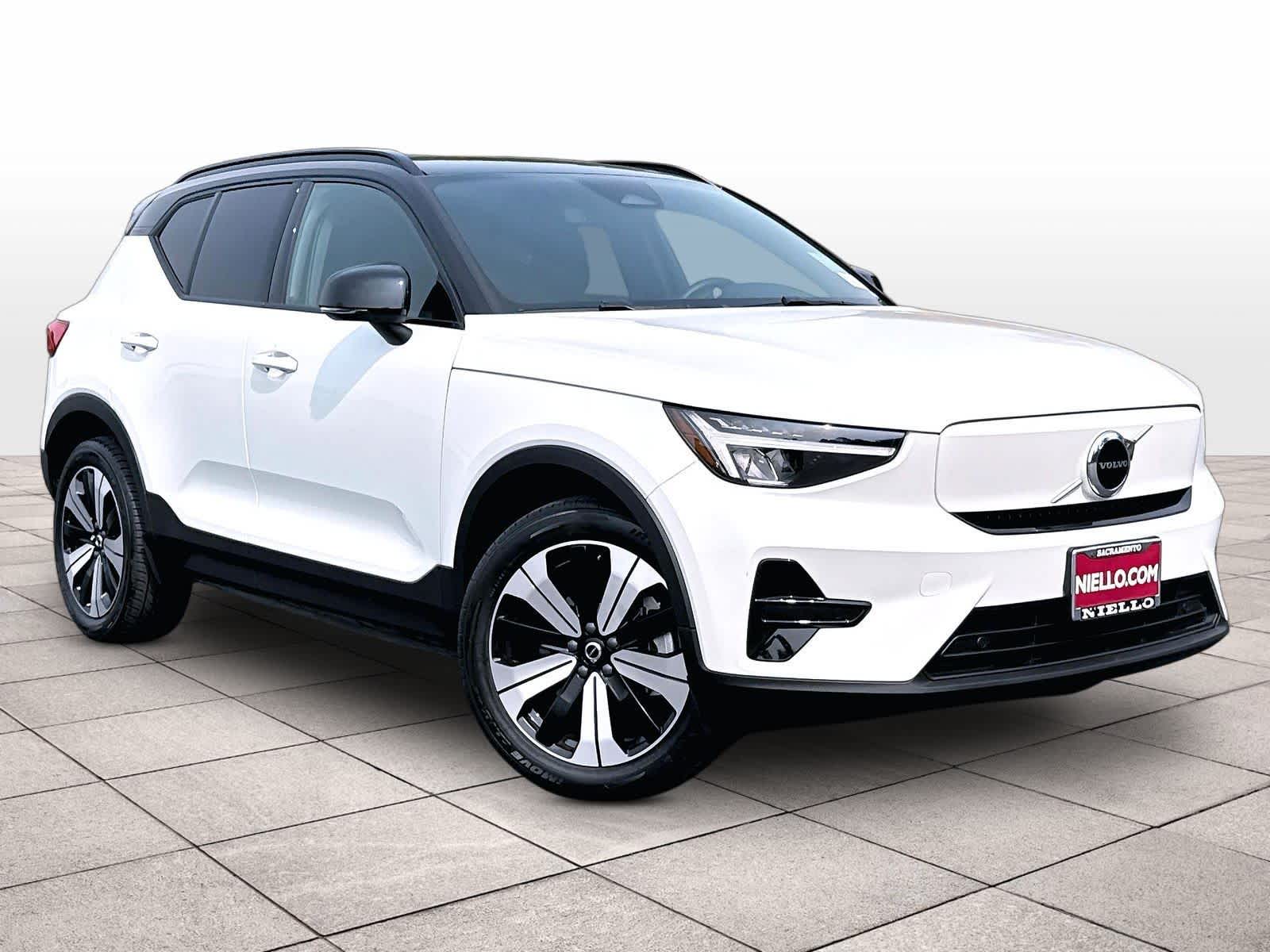 Used 2023 Volvo XC40 Core with VIN YV4ED3UK5P2044126 for sale in Sacramento, CA