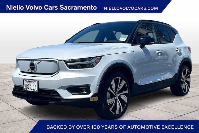 2022 Volvo XC40 Recharge Pure Electric Twin Plus P8 eAWD