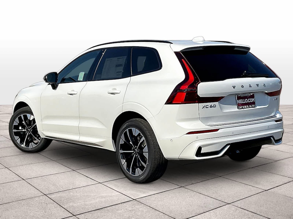 New 2026 Volvo XC60 B5 Plus SUV