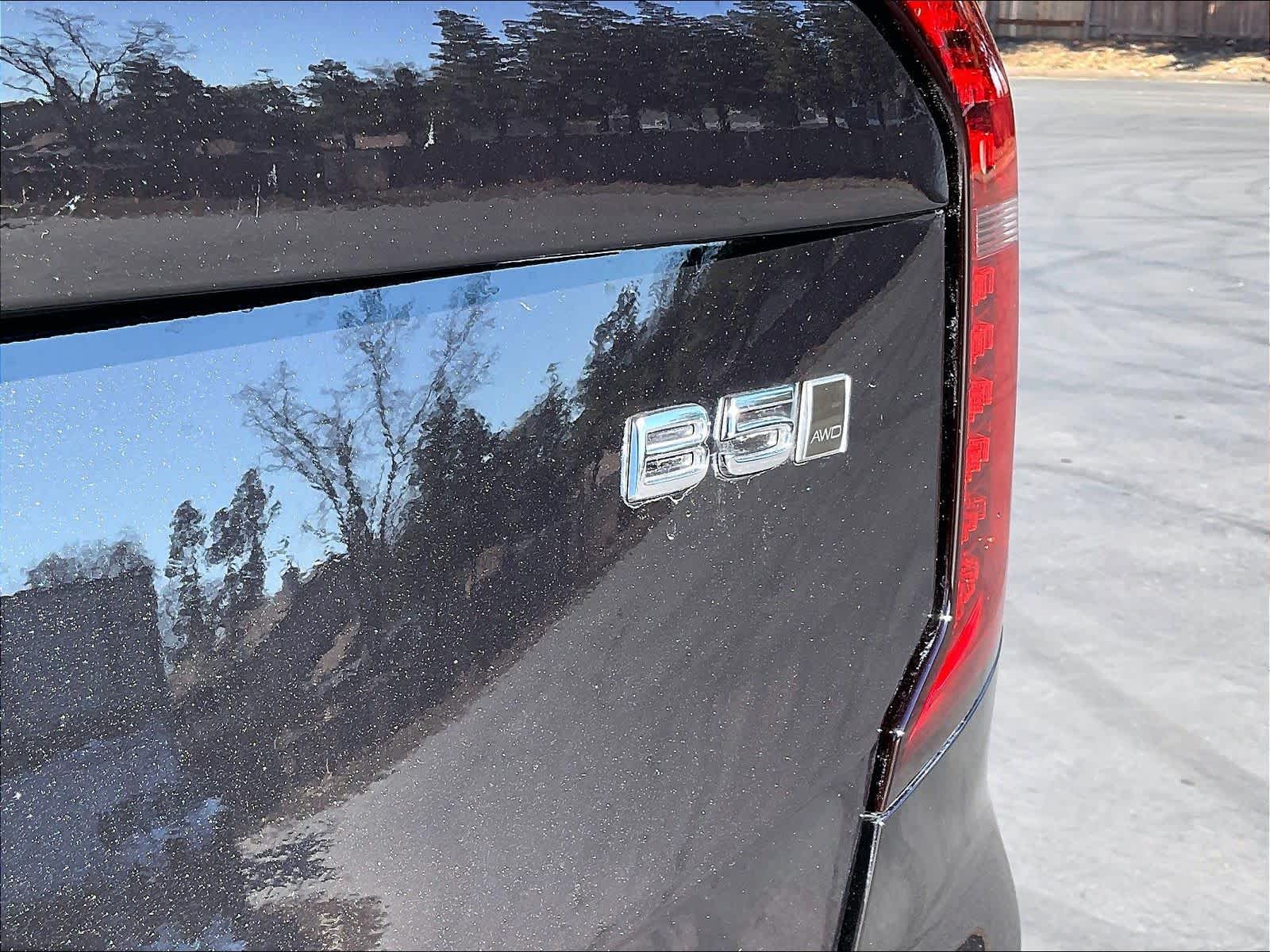 2025 Volvo XC90 Core - Photo 9