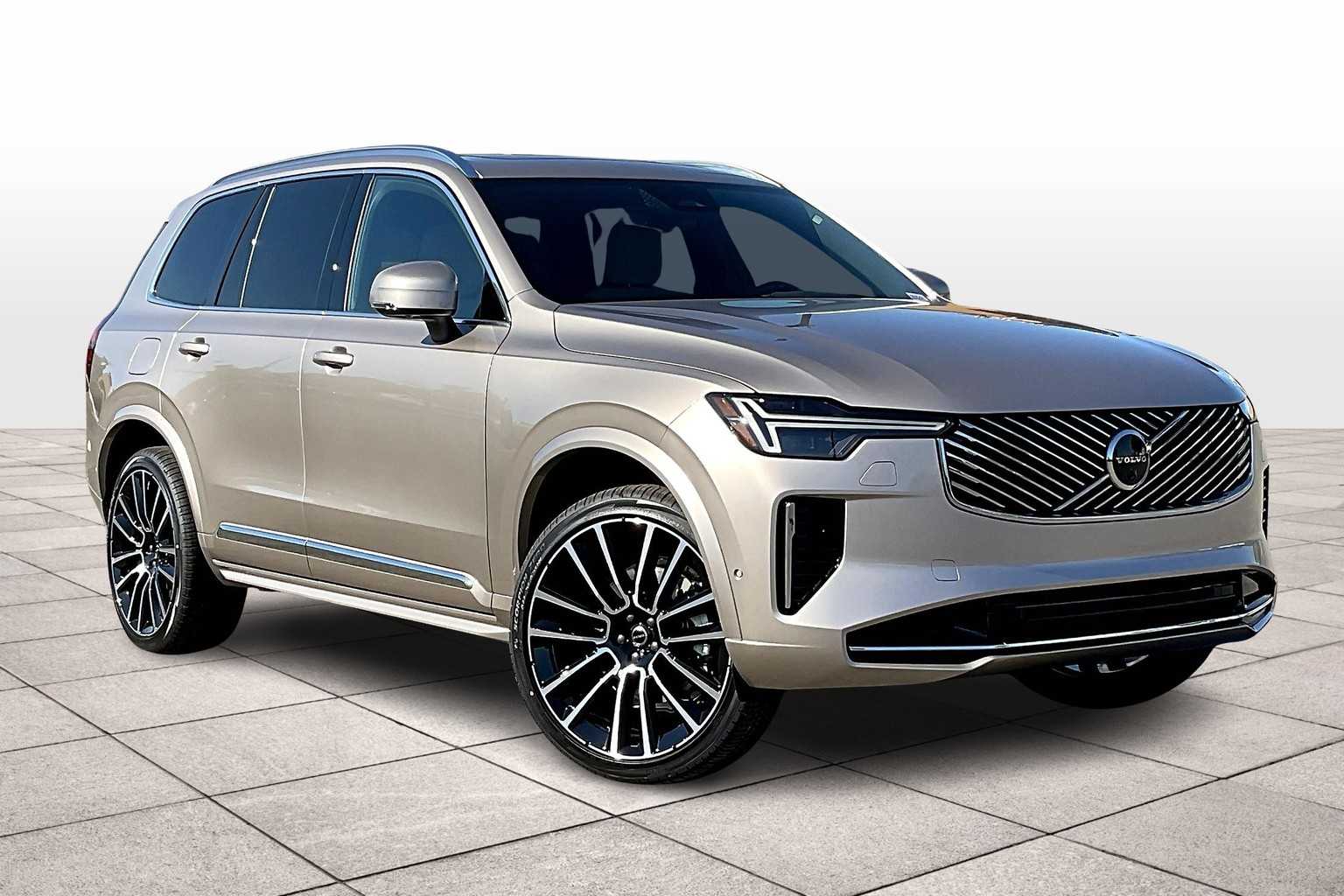 2026 Volvo XC90 Plus Black Edition photo 2