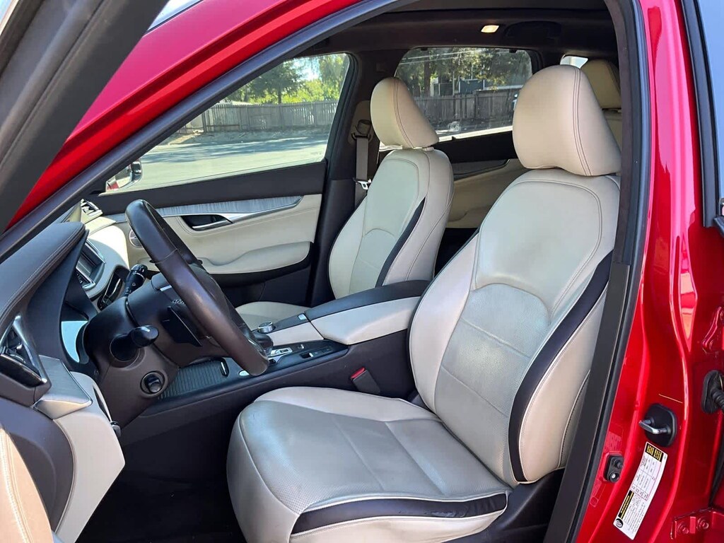 Used 2019 INFINITI QX50 Essential AWD