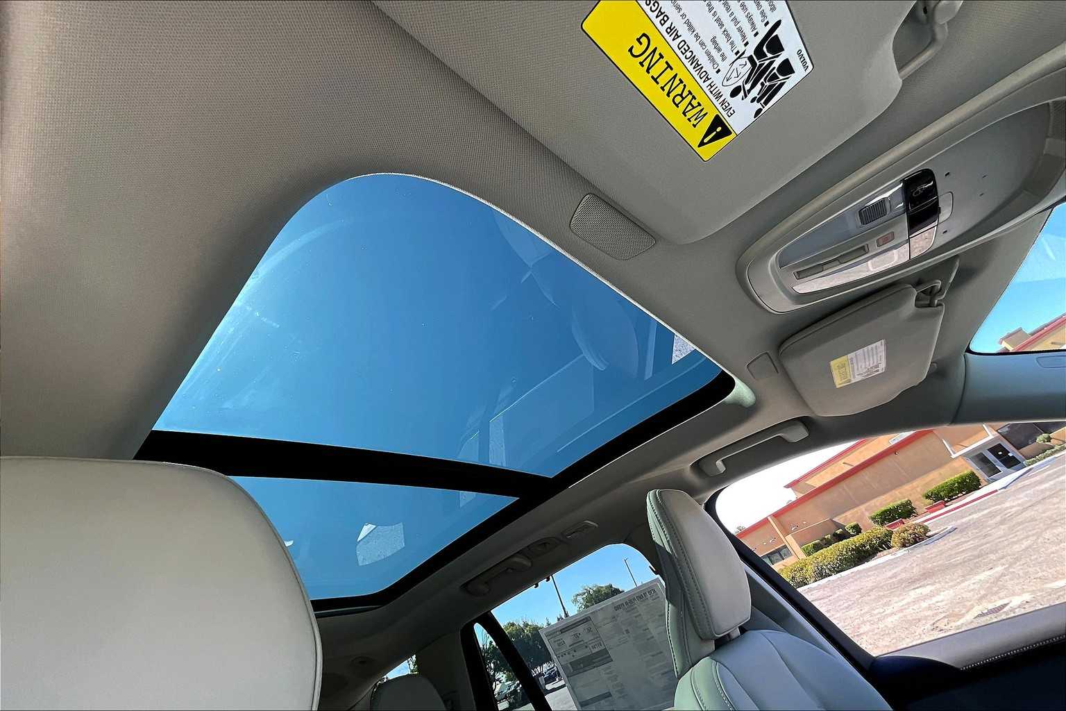 2026 Volvo XC90 Ultra - Photo 30