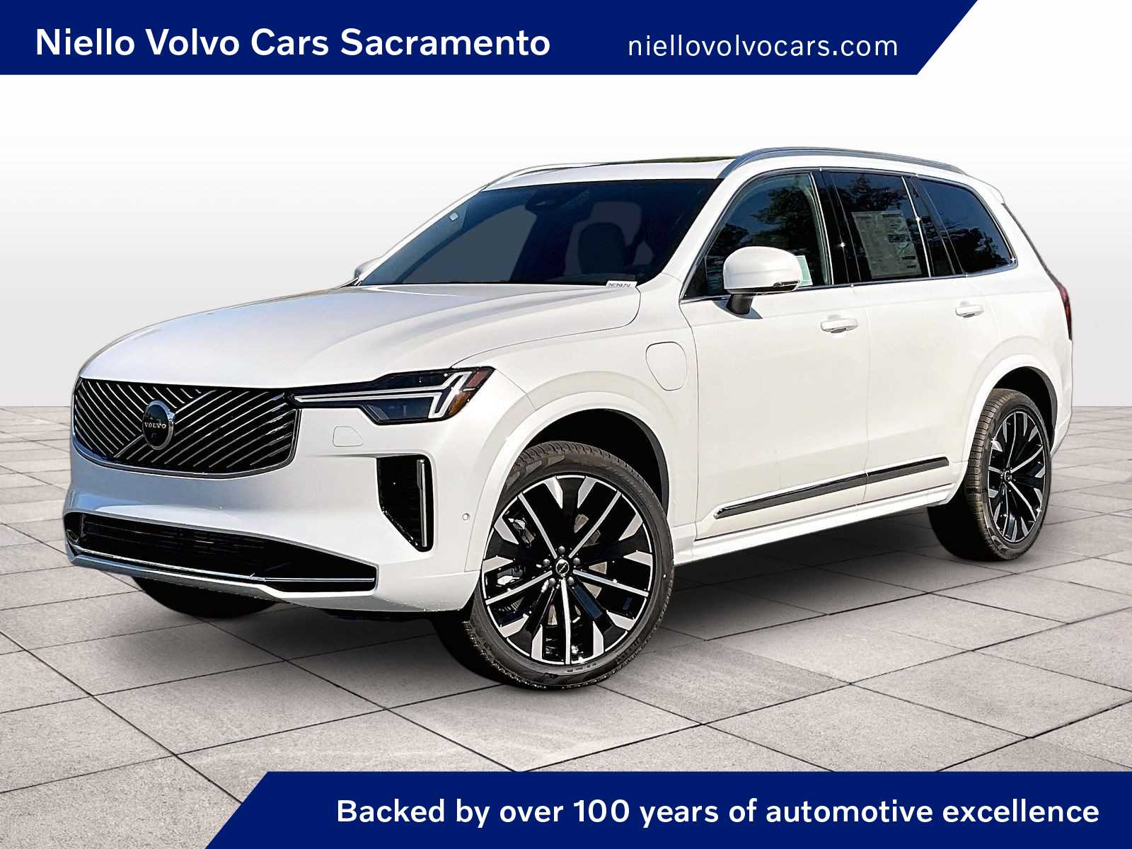 2026 Volvo XC90 T8 Recharge Plus Bright 7-Seat 4WD's photo