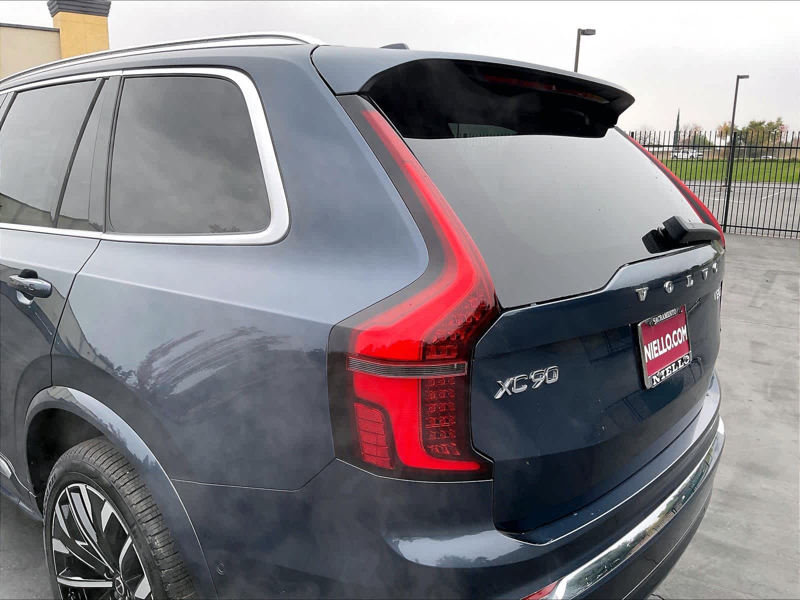 2026 Volvo XC90 Plus - Photo 25