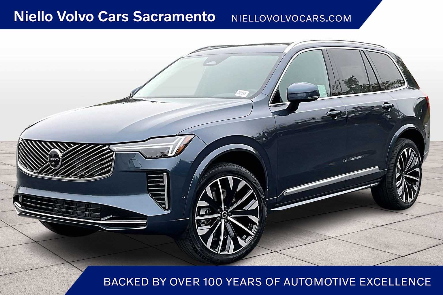 2026 Volvo XC90 Plus's photo