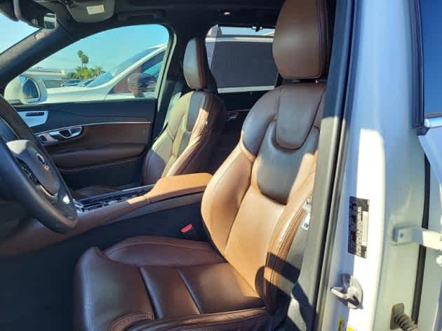 2024 Volvo XC90 Recharge Ultimate T8 photo 4