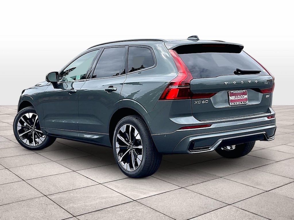 New 2026 Volvo XC60 B5 Plus SUV