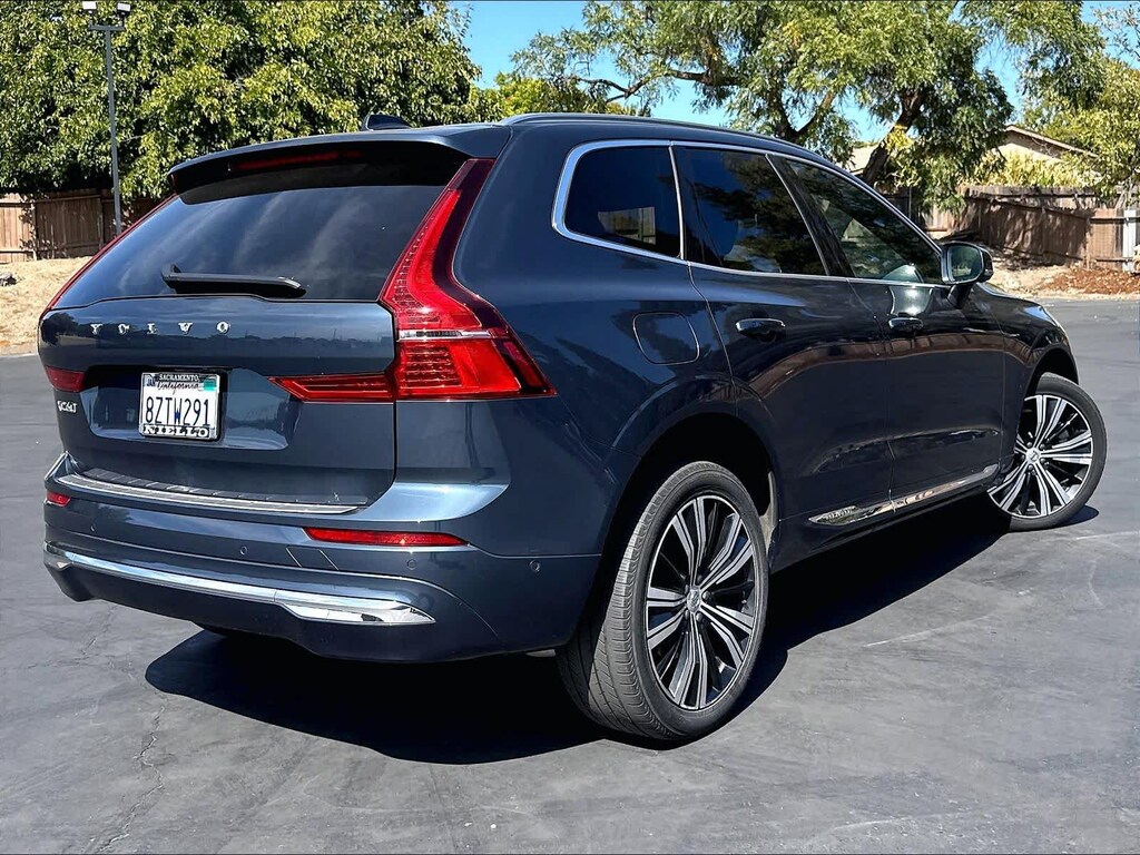 Used 2022 Volvo XC60 Recharge Plug-In Hybrid Inscription T8 eAWD PHEV