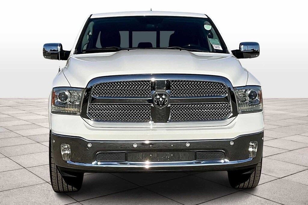 Used 2015 Ram 1500 Laramie Limited 4WD Crew Cab 140.5 4WD Crew Cab 140.5