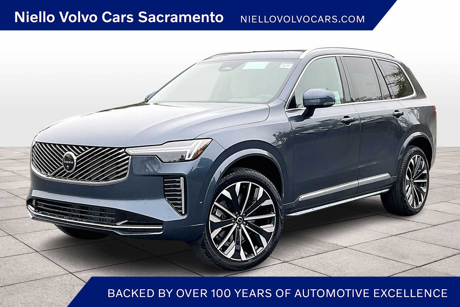 2026 Volvo XC90 Plus's photo