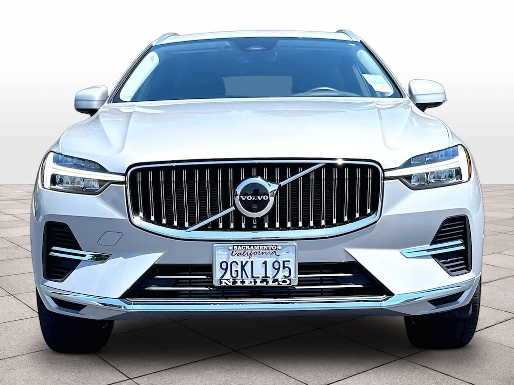 Certified 2023 Volvo XC60 Recharge Plug-In Hybrid Ultimate Bright Theme T8 eAWD PHEV