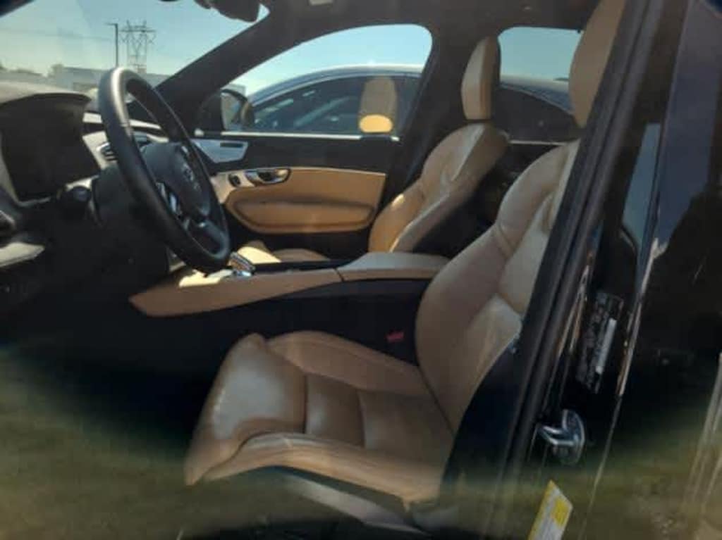 Certified 2023 Volvo XC90 Recharge Plug-In Hybrid Ultimate Bright Theme T8 eAWD PHEV 7P