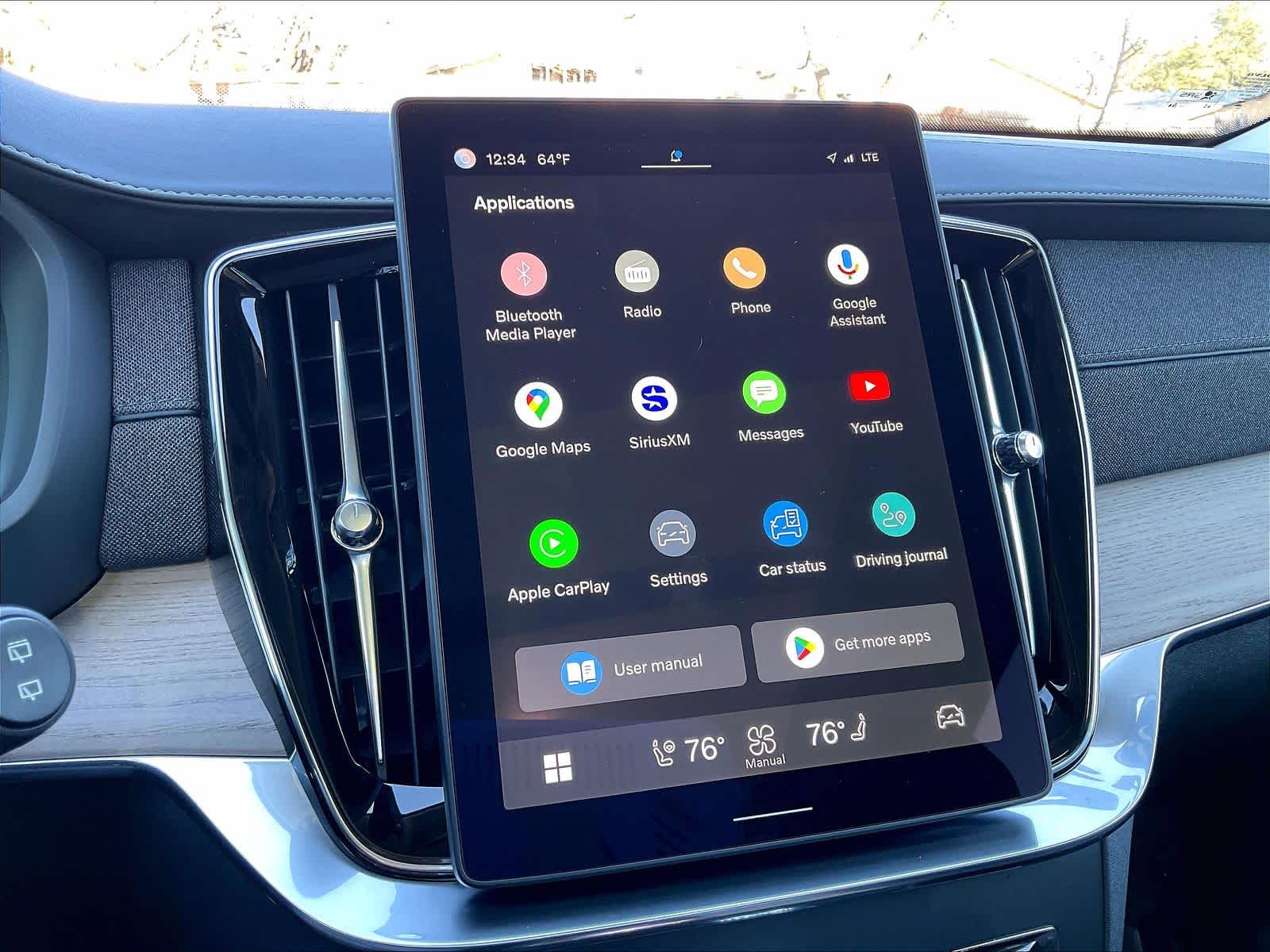 2025 Volvo XC90 Core - Photo 34