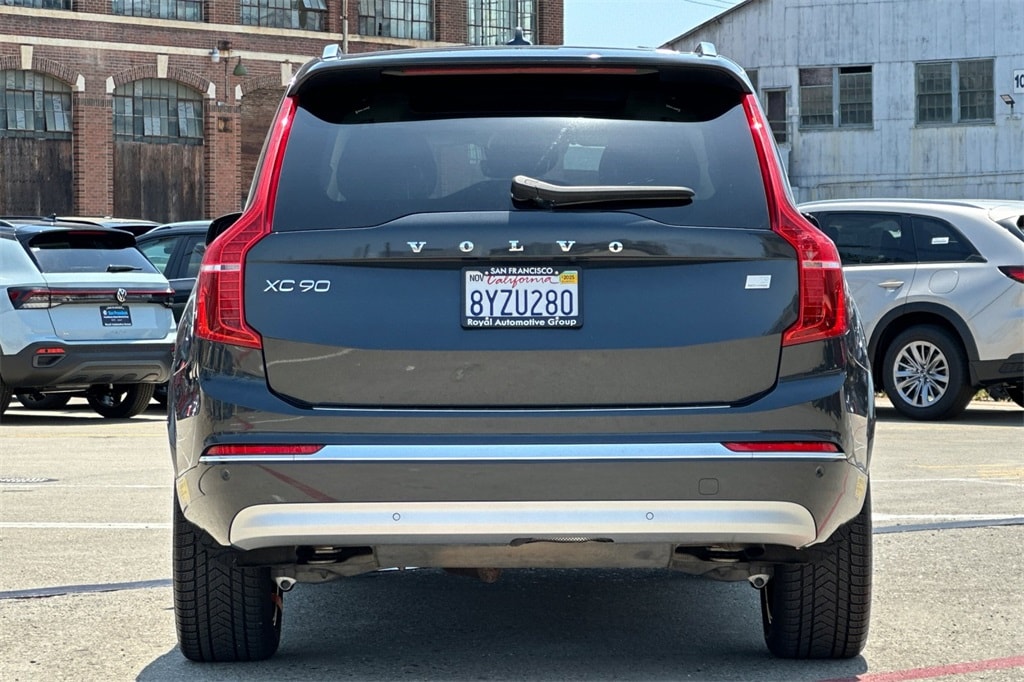 Used 2022 Volvo XC90 Recharge Plug-In Hybrid eAWD Inscription 6 Seater SUV