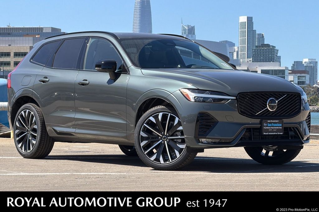 2026 Volvo XC60 B5 Ultra Dark AWD's photo