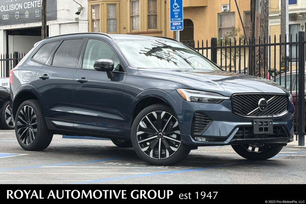 2026 Volvo XC60 B5 Ultra Dark AWD's photo