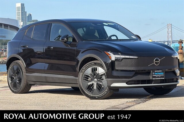 2026 Volvo EX30 Cross Country Ultra AWD SUV