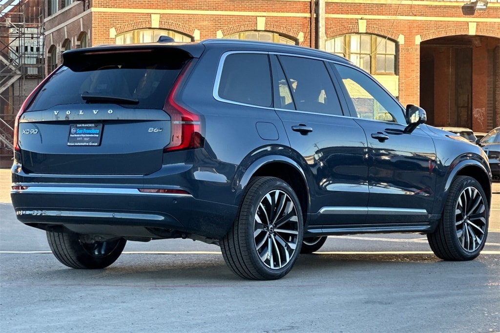 New 2026 Volvo XC90 B6 Plus 7-Seater SUV