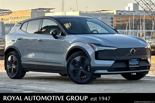 2026 Volvo EX30 Twin Motor Cross Country Ultra SUV