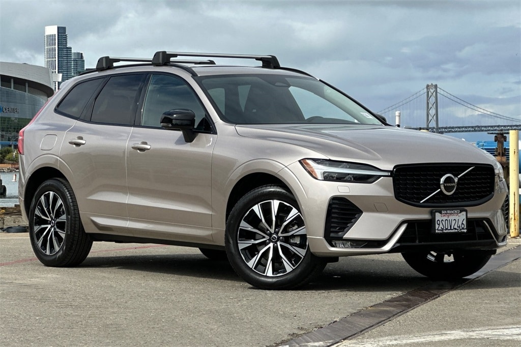Certified 2025 Volvo XC60 B5 Core SUV