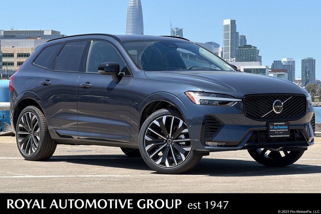 2026 Volvo XC60 B5 Ultra Dark AWD's photo