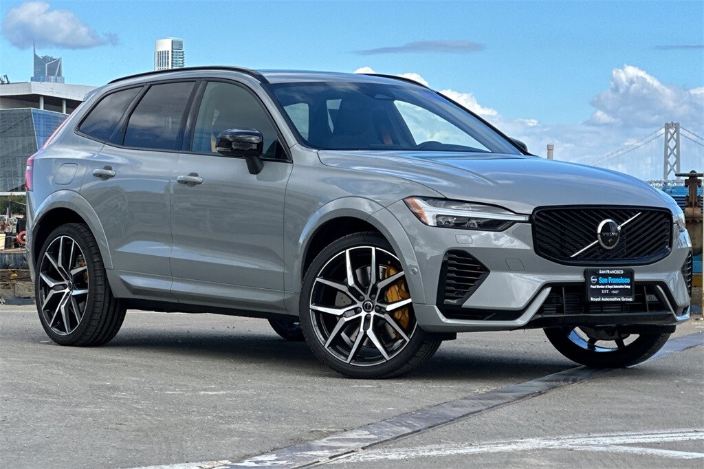 2026 Volvo XC60 Hybrid T8 Polestar photo 2