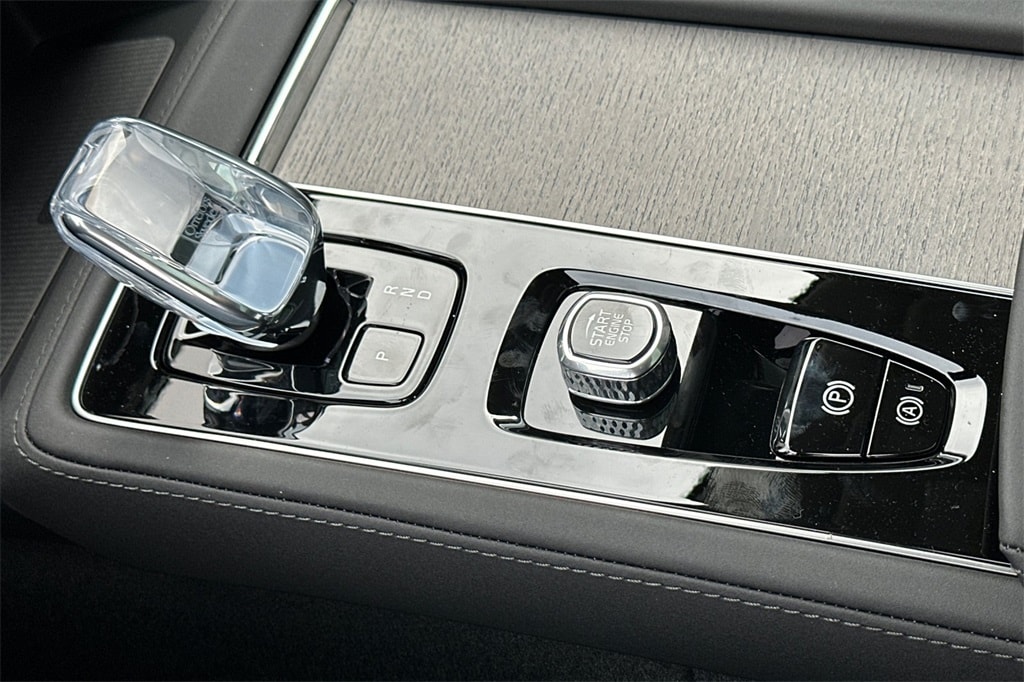 2026 Volvo XC90 Ultra - Photo 20