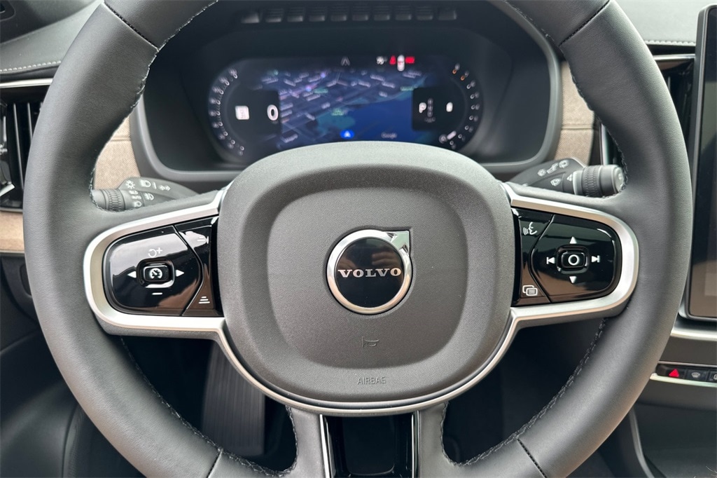 2026 Volvo XC90 Plus - Photo 22